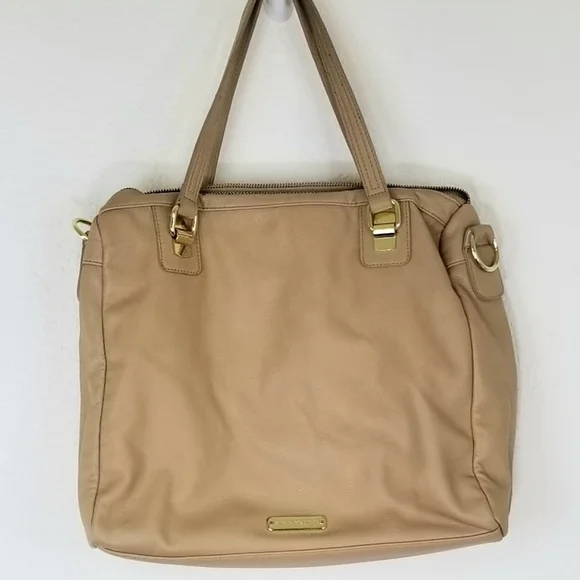 STEVE MADDEN Tan w/Gold Hardware Handbag - Picture 4 of 11